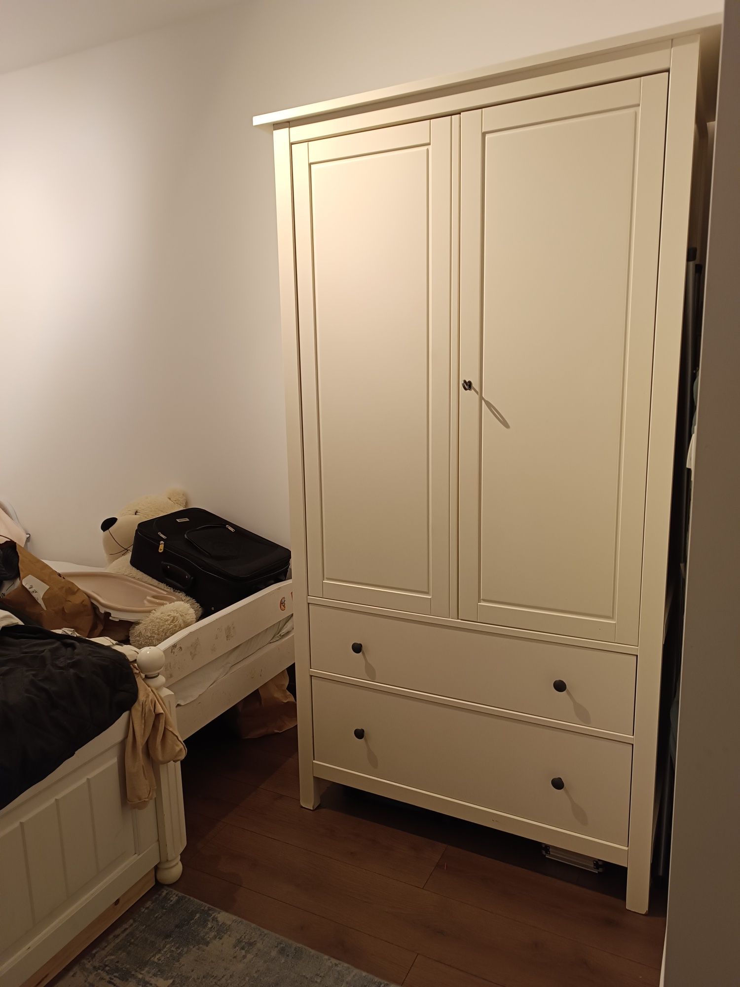Szafa biała Ikea