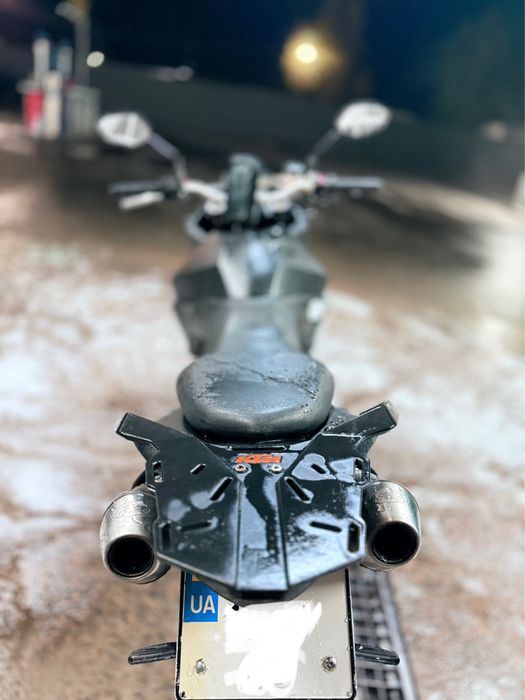 Мотоцикл KTM 990 SMT На Дoкумeнтax