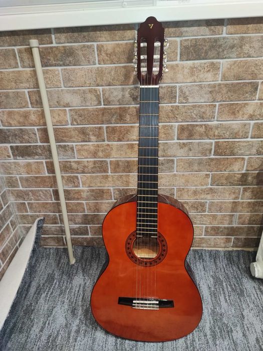 Гітара Valencia стан ідел