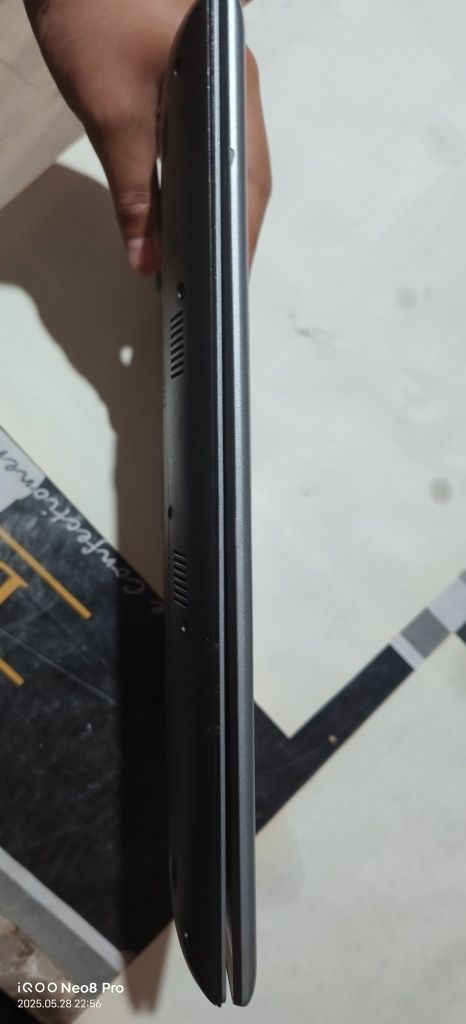 Toshiba NB10t-A-101