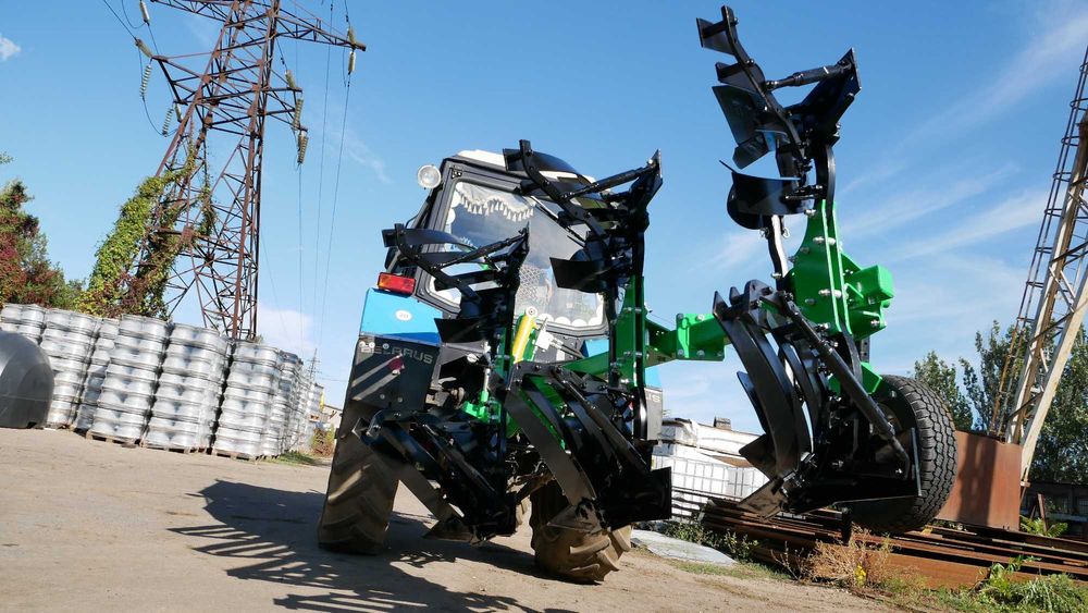 Плуг оборотний Велес Агро ПОН-2-35+1