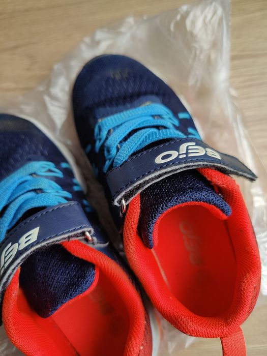 Sportowe buty adidasy dziecięce 28 bejo