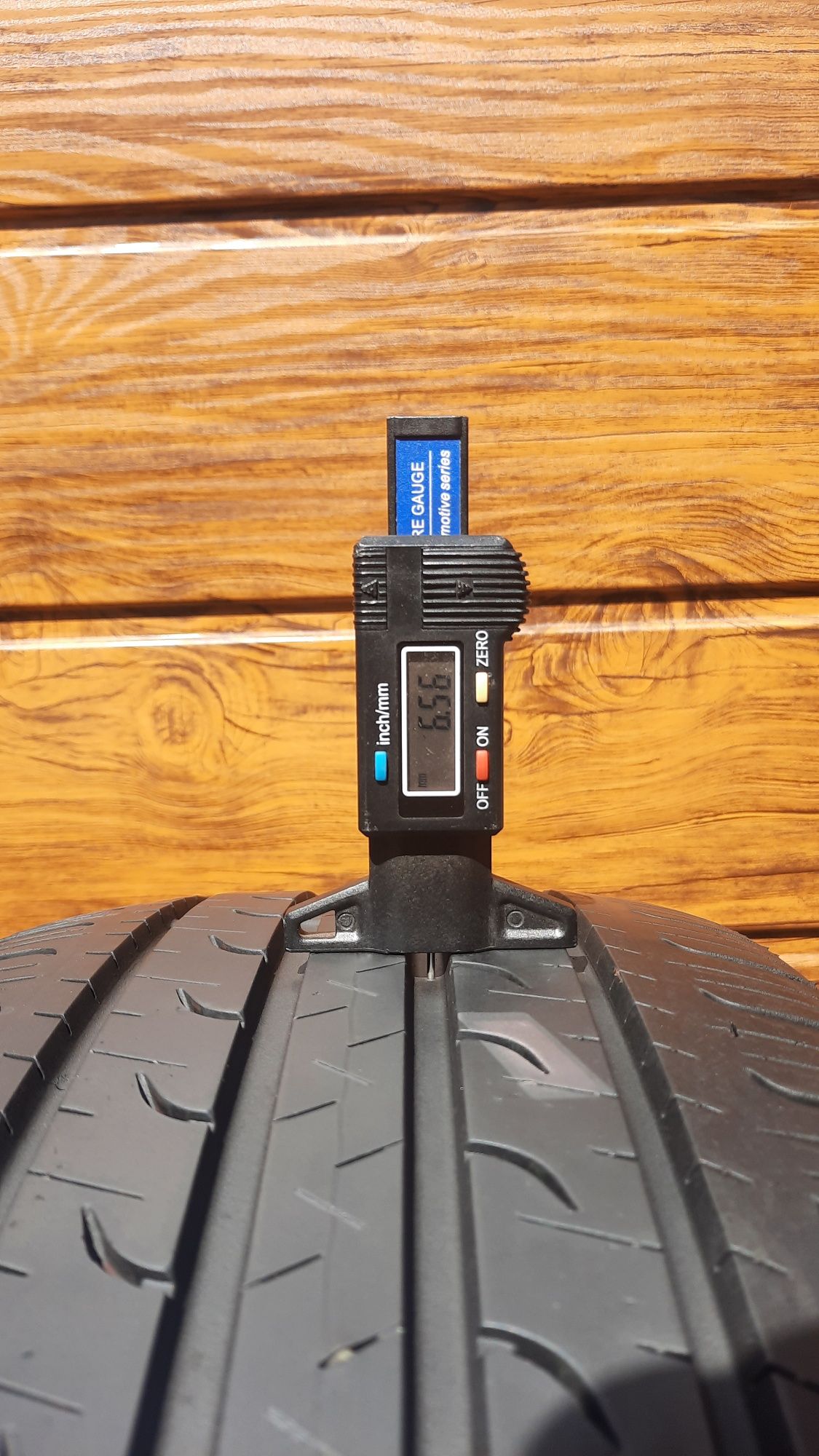Goodyear 225/55 R19 EfficientGrip 6.5 mm