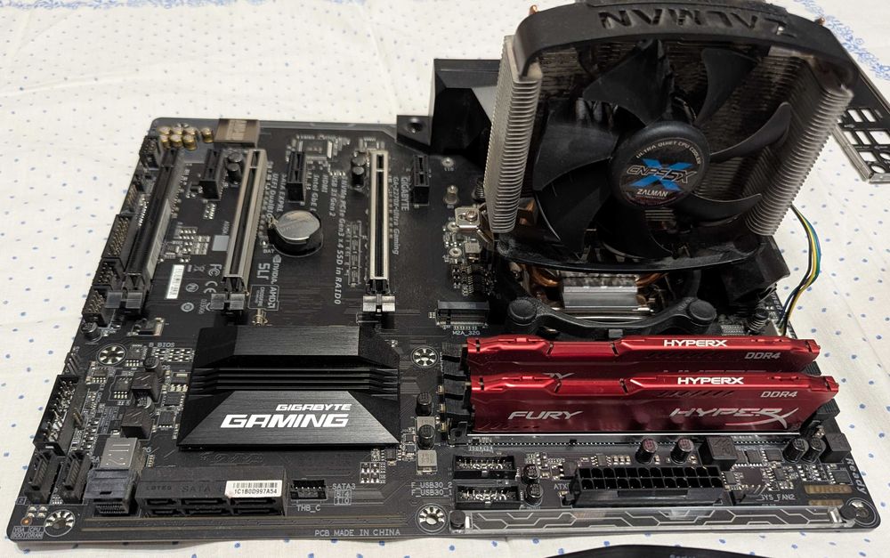 Комплект: i7-7700K + GTX 750 TI + DDR4 16GB + GA-Z270X-Ultra Gaming