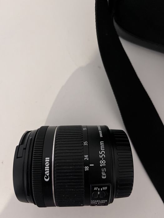 Canon EOS 250D + Objetiva + Mala + - usado em muito bom estado