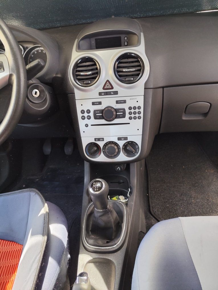 Opel Corsa com apenas 39 mil km