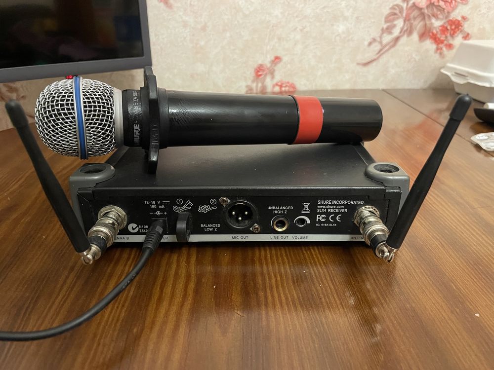 Радіомікрофон SHURE SLX BETA 58A