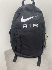 Рюкзак Nike Elmntl - Air DR6089-010  20 л