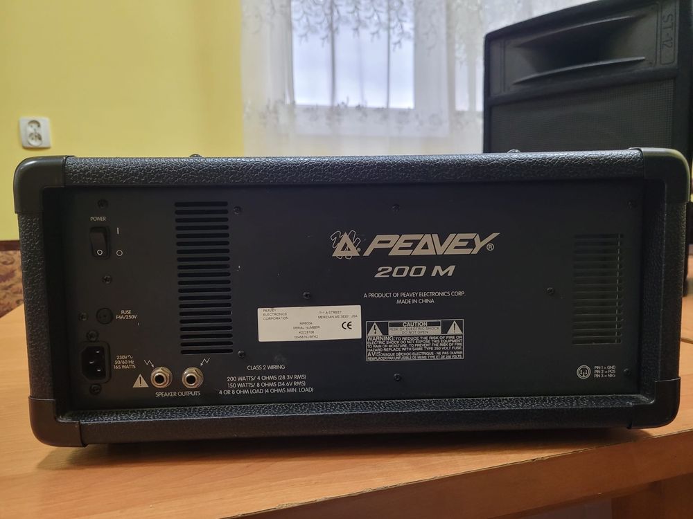 Zestaw Nagłośnieniowy PEAVEY MP600 wraz z Kolumnami  ST-12 SUPER STAN
