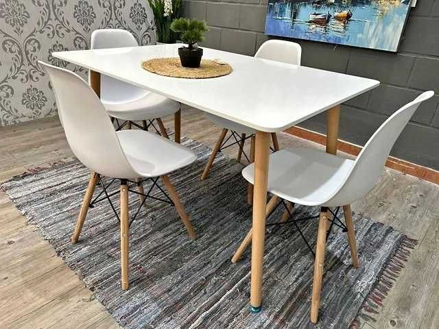 Imperdivel desconto Mesa 4 cadeiras  transporte gratis paga na entrega