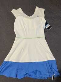 Нова тенісна сукня