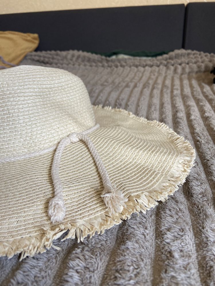 Шляпа пляжна,сонцезахисна шляпка,соломʼяна,соломенная,солнцезащитная