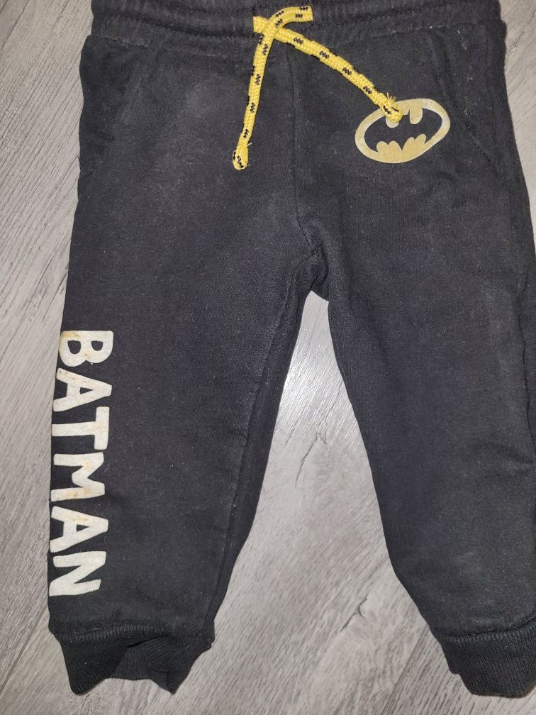 Dres batman 80/86