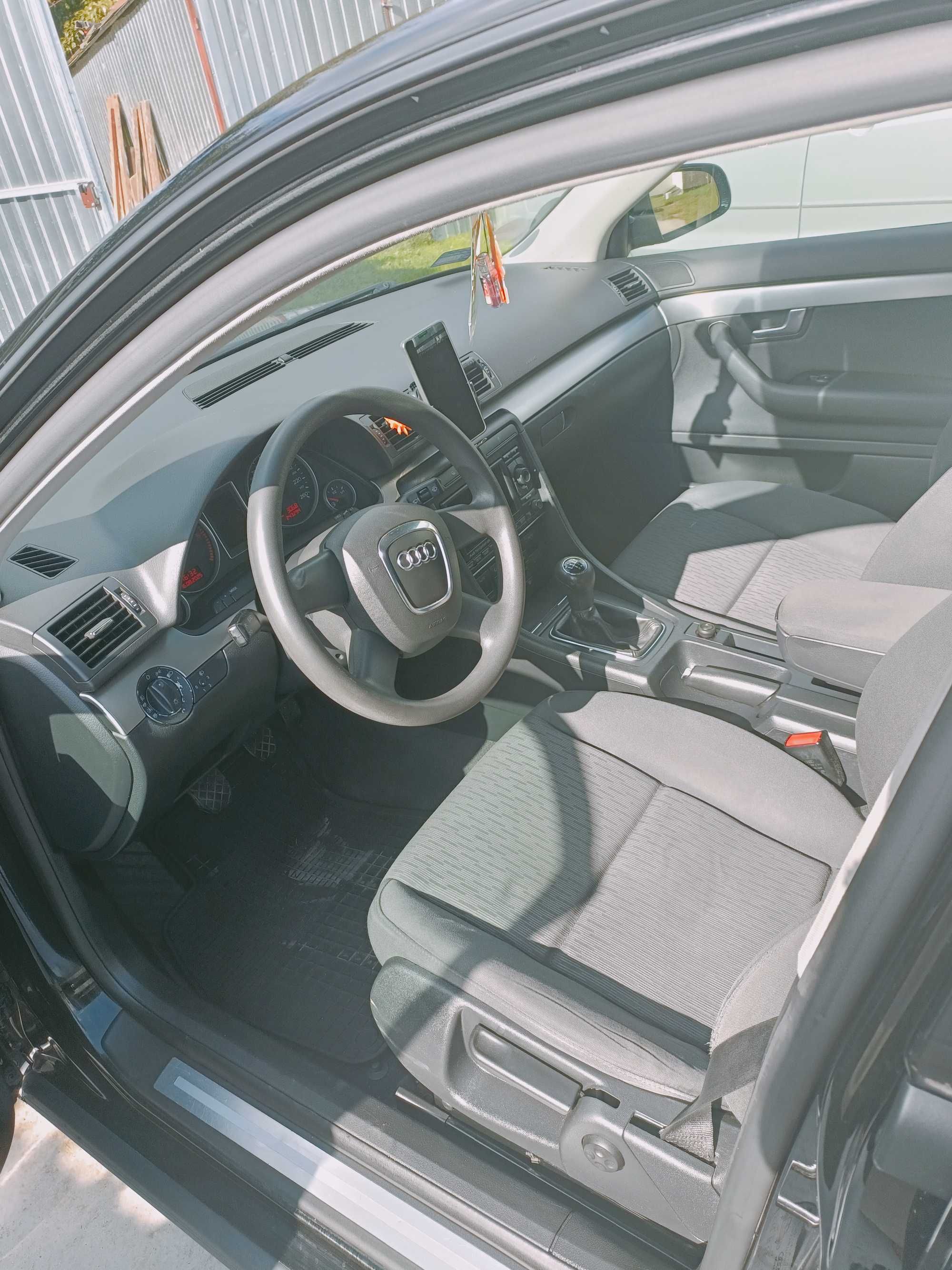 Audi a4b7 zadbana