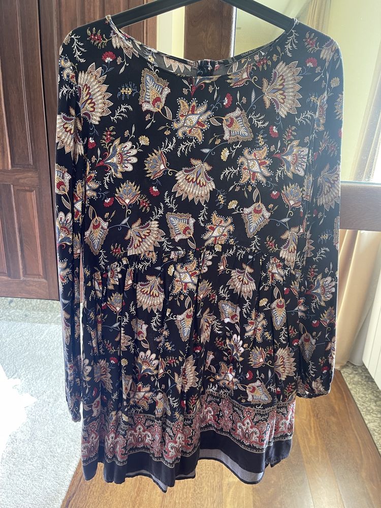 Vendo 6 peças de roupa - 5 da zara e 1 da stradivarius