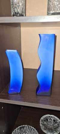 Dwa flakony niebieskie kobaltowe