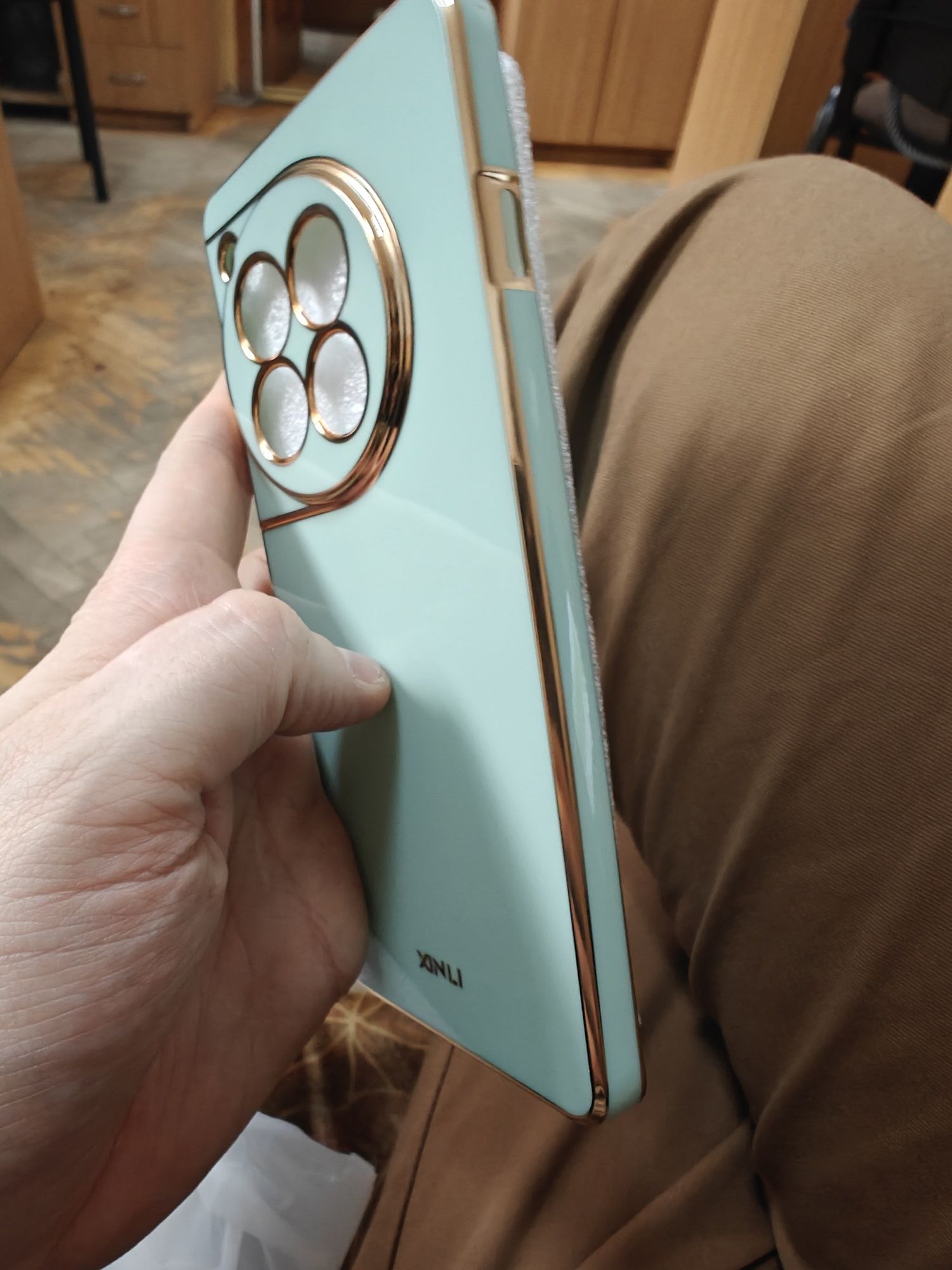 Чохол OnePlus 12