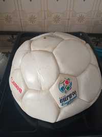 Bola europeu de futebol 96