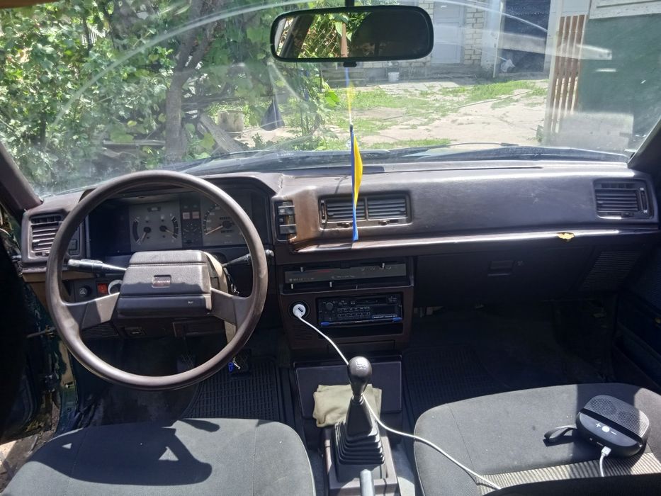 Тойота каріна 2- 1.8 дизель на запчастини