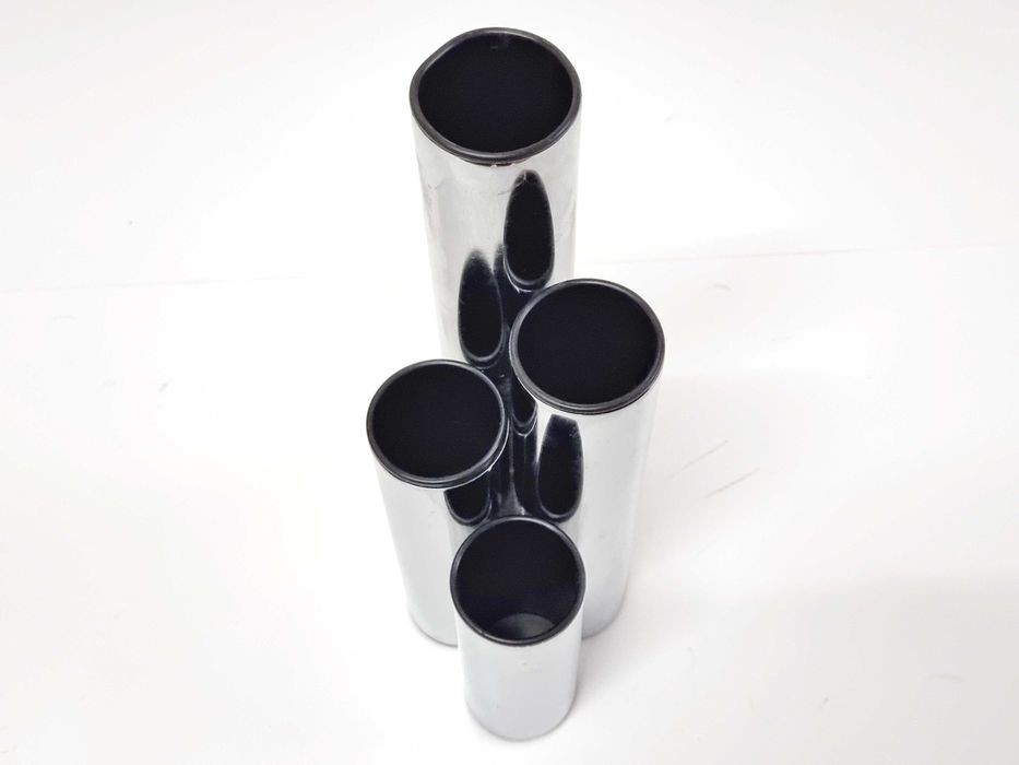 Vaso tubular cromado Space Age Gio Ponti e Lino Sabattini Tubi anos 70