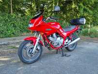 Motocykl Yamaha XJ600 S Diversion – świetny stan, kufer Givi