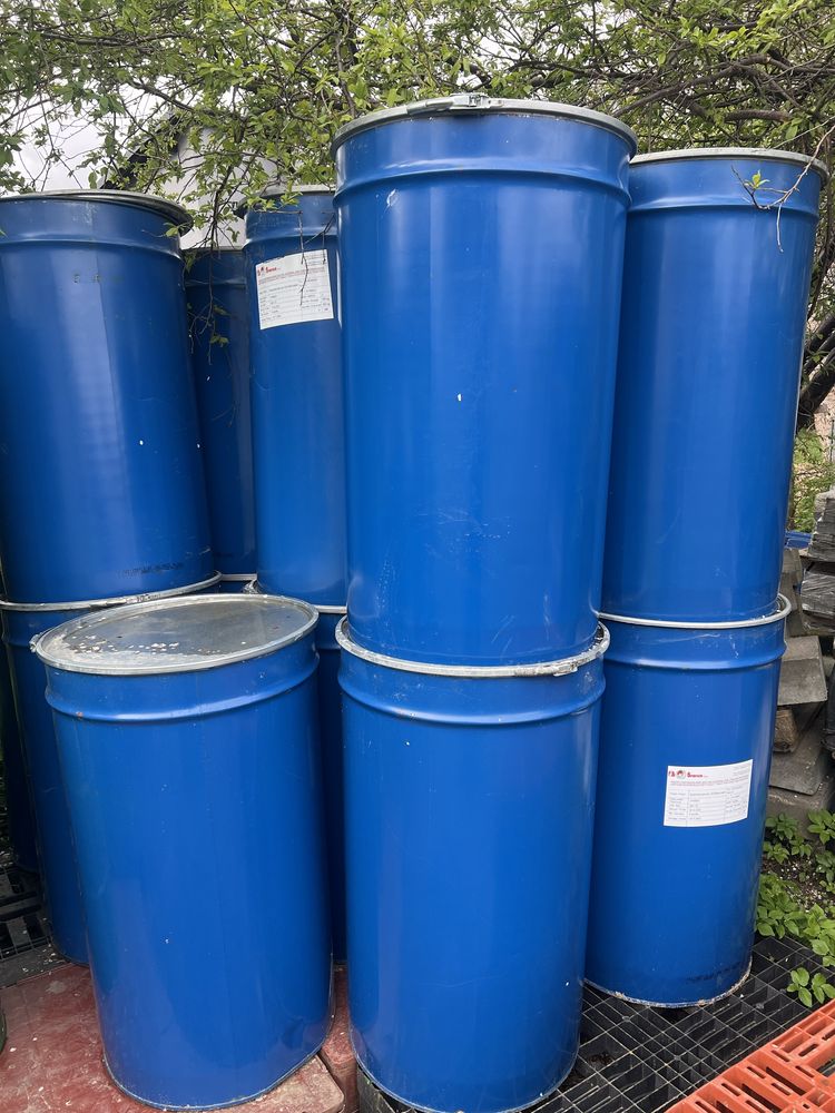 Beczki metalowe z pokrywą 200 L po artykułach spożywczych