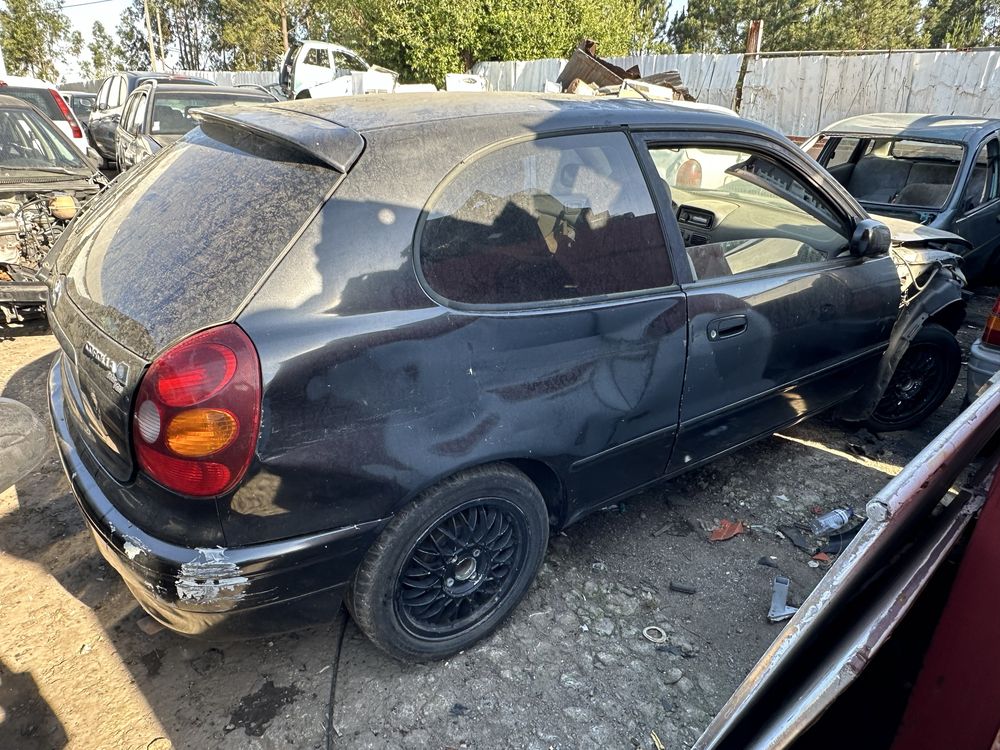 TOYOTA COROLA STARVAN  ANO 1998 2.0 DIESEL PARA PEÇAS