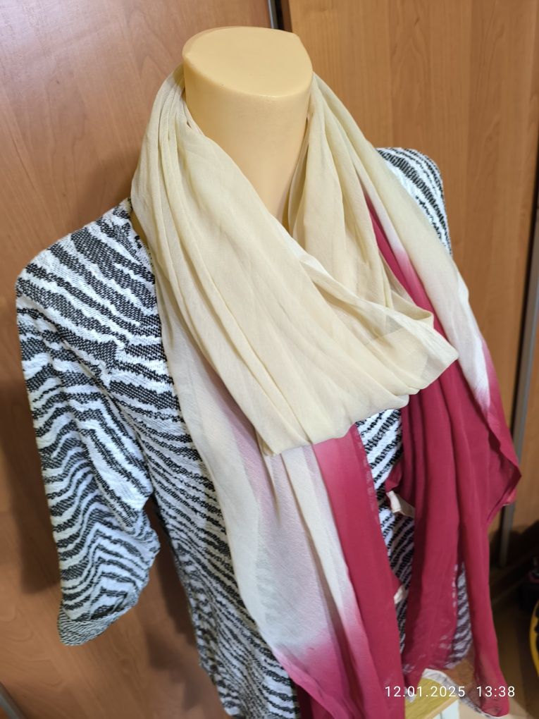 Chusta szal mgiełka ombre elegancka wizytowa codzienna wiosna