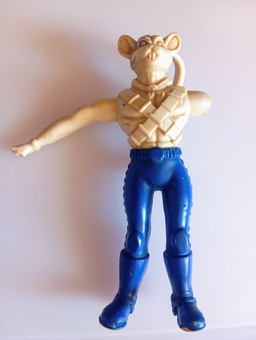 Boneco dos Motoratos 1993 para recuperar.