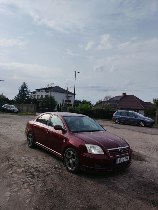 Toyota Avensis II