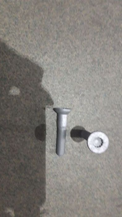 ŚRUBA M12X1,5X65X40 ŁEB STOŻKOWY TORX