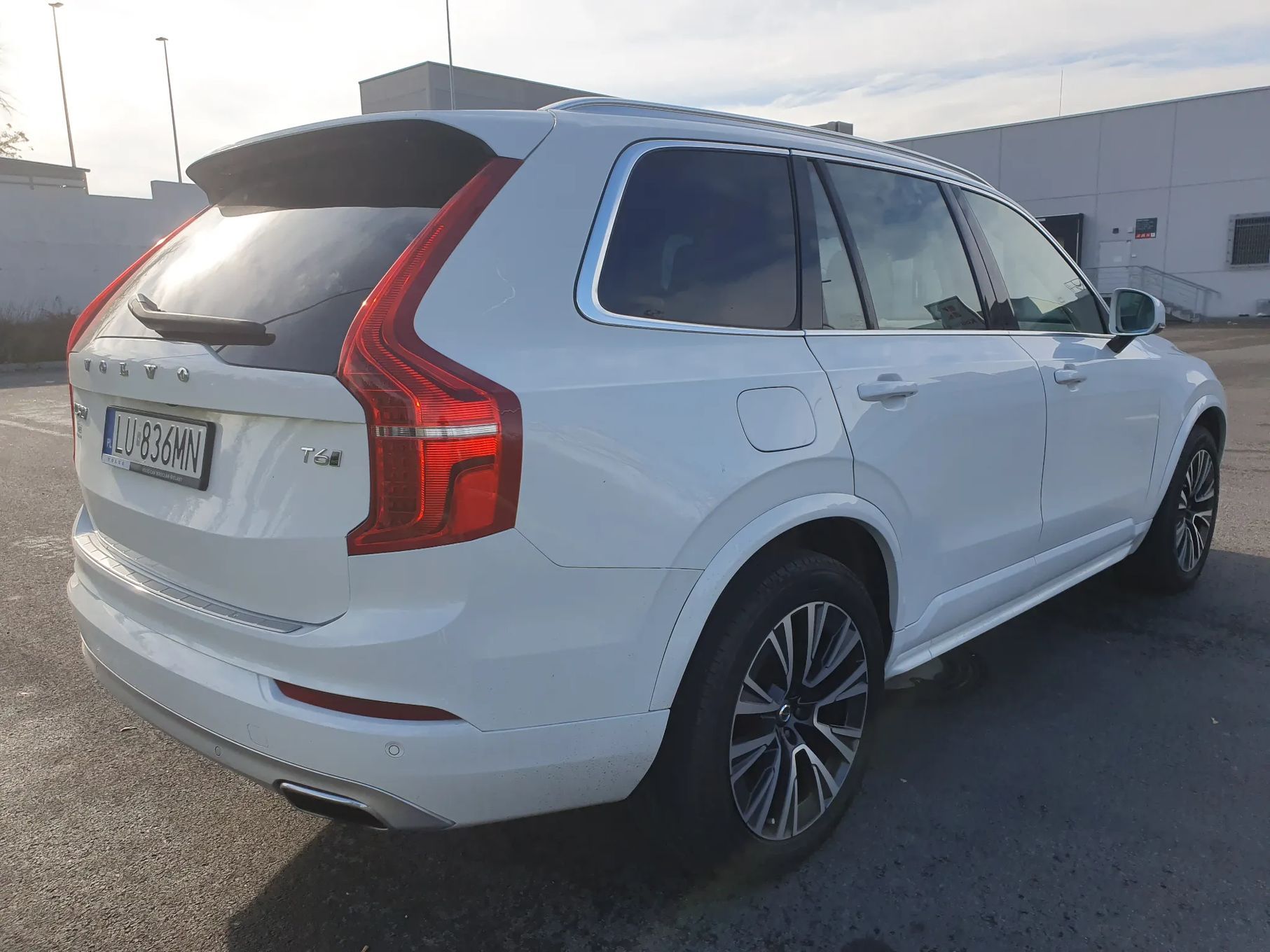 Volvo XC 90 Volvo XC 90 Bezawaryjne Volvo XC90 T6 AWD Momentum Pro 7 Miejsc 4x4