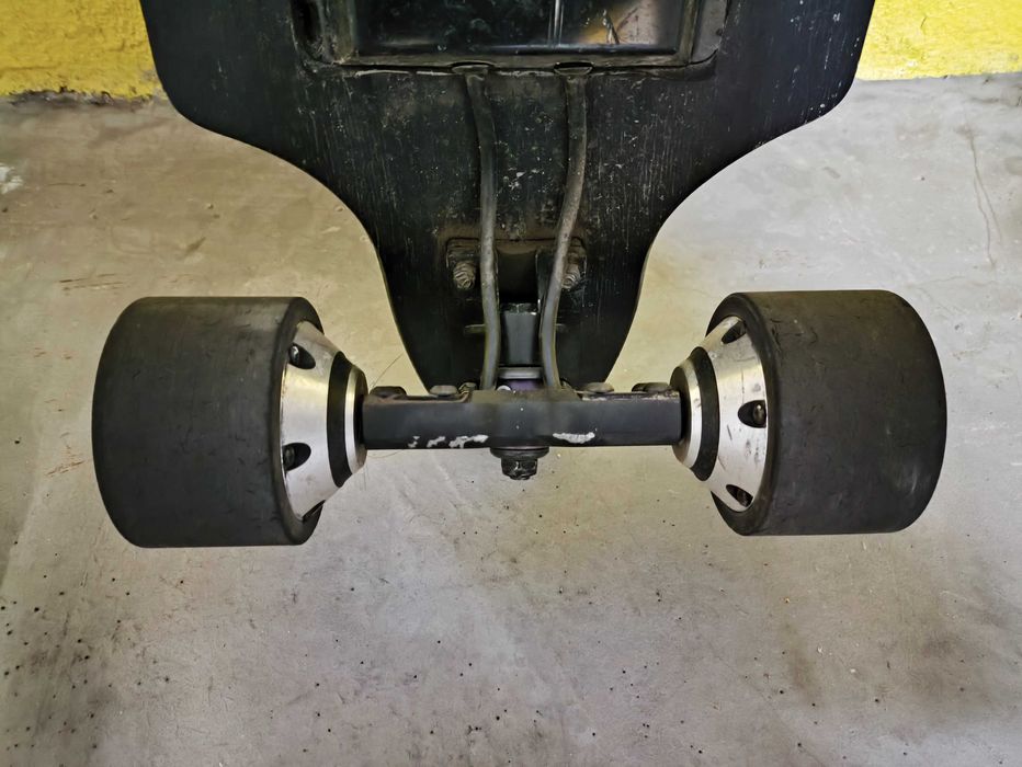 Skate Longboard Eléctrico AEBoard A1