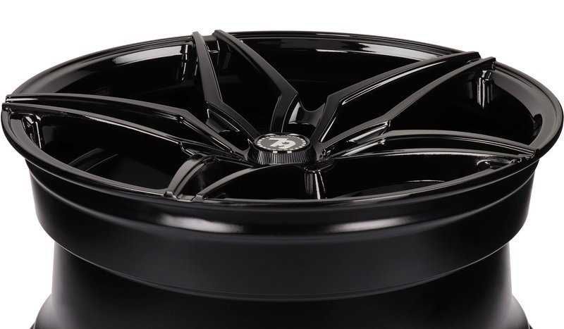 Alufelgi 18'' 5X114,3 SEVENTY9 SV-A Nissan Juke Leaf Qashqai X-Trail