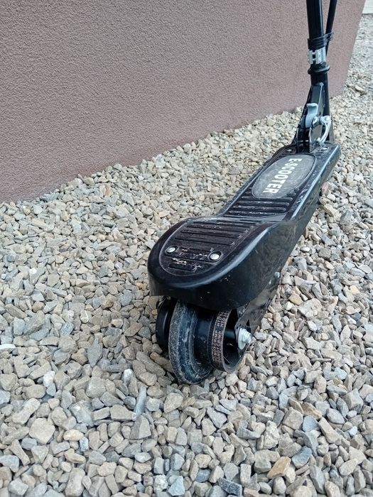 Hulajnoga elektryczna