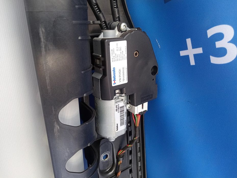 Люк Touareg NF Люк та Панорама у зборі Туарег НФ Розборка