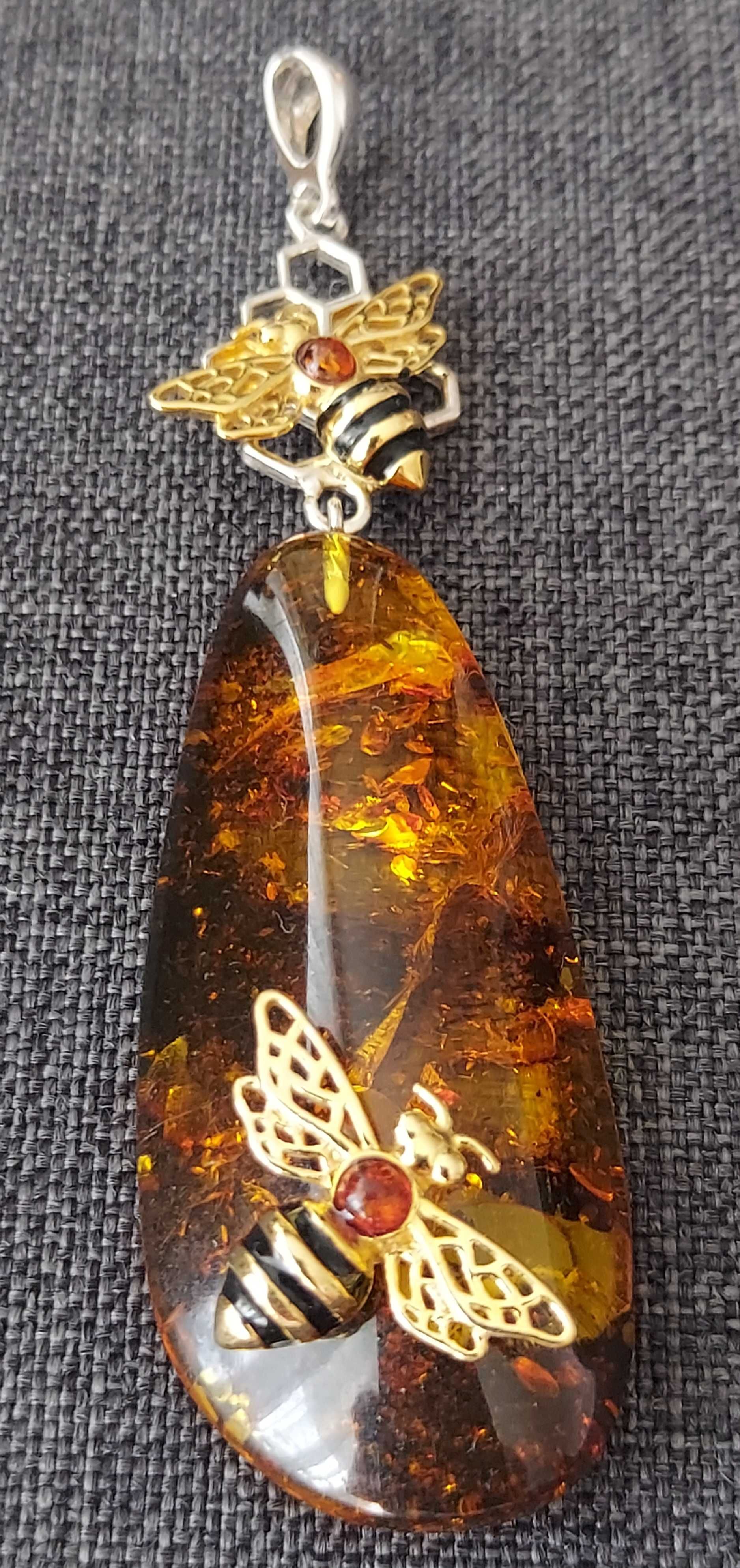 Zawieszka wisiorek przywieszka bursztyn amber jantar srebro 925