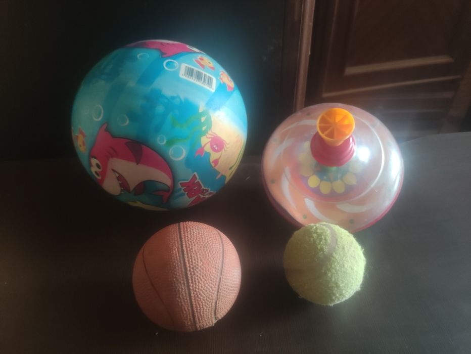 Продам музыкальные игрушки