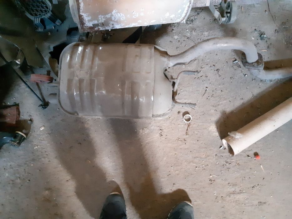 Вихлопна система кіа cerato,forte 2004-2021