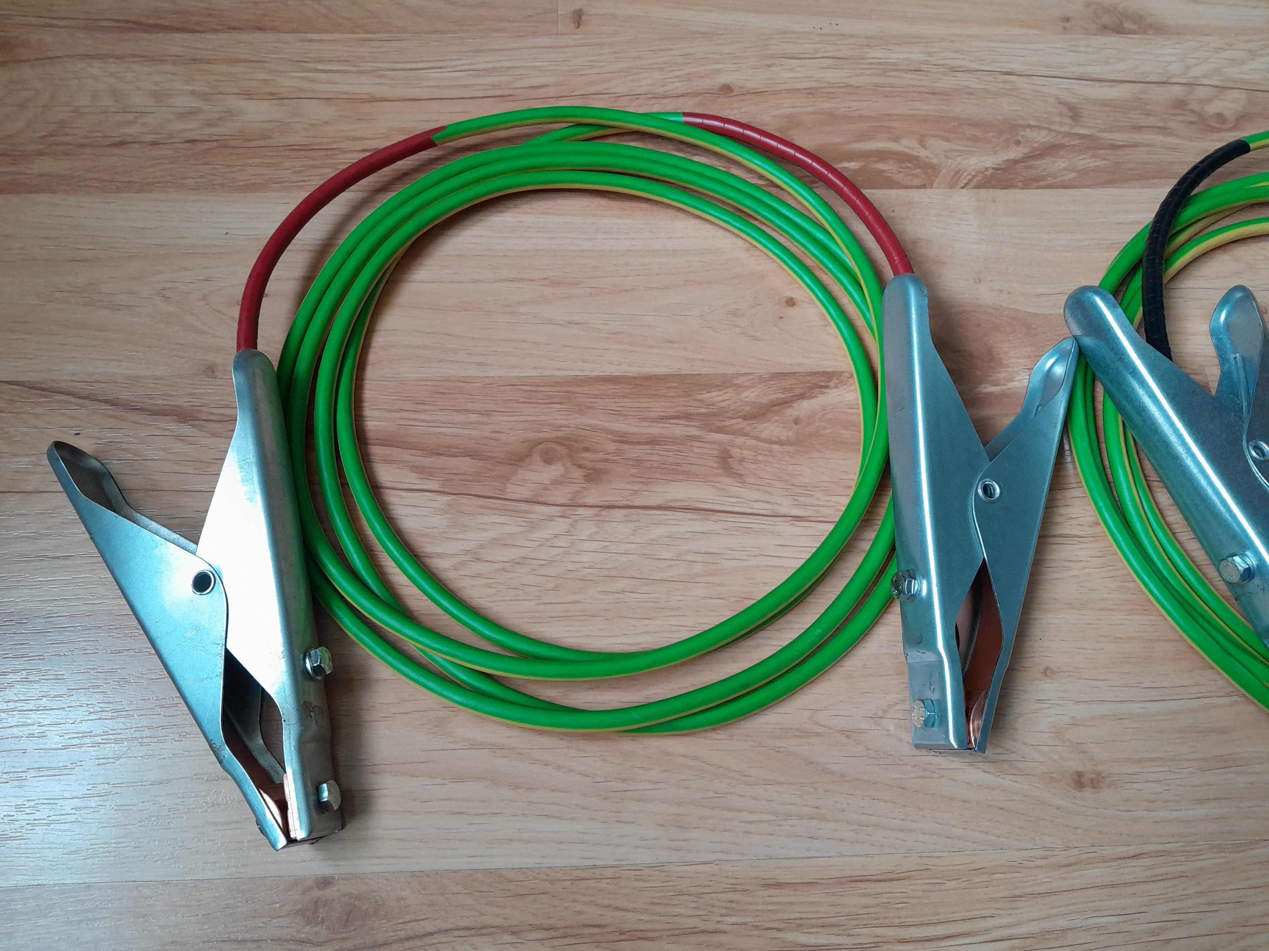 Kable przewody rozruchowe 16 mm2 o długości 2 x 3 metry 70 cm