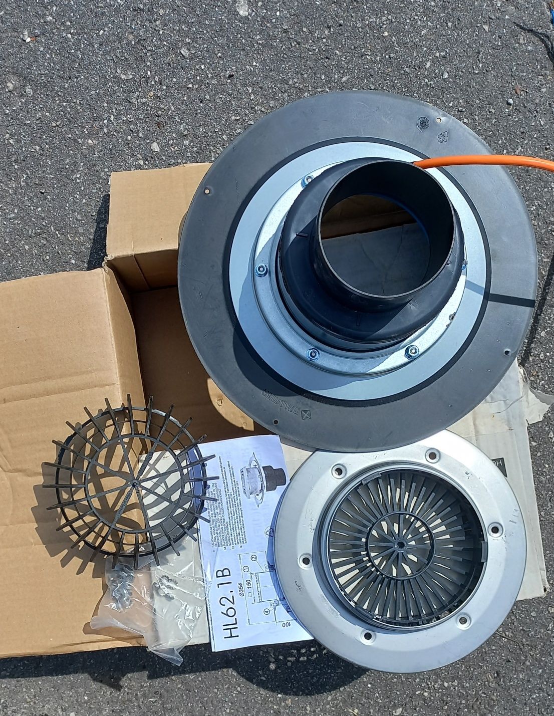 Кровельная воронка HL62.1/1