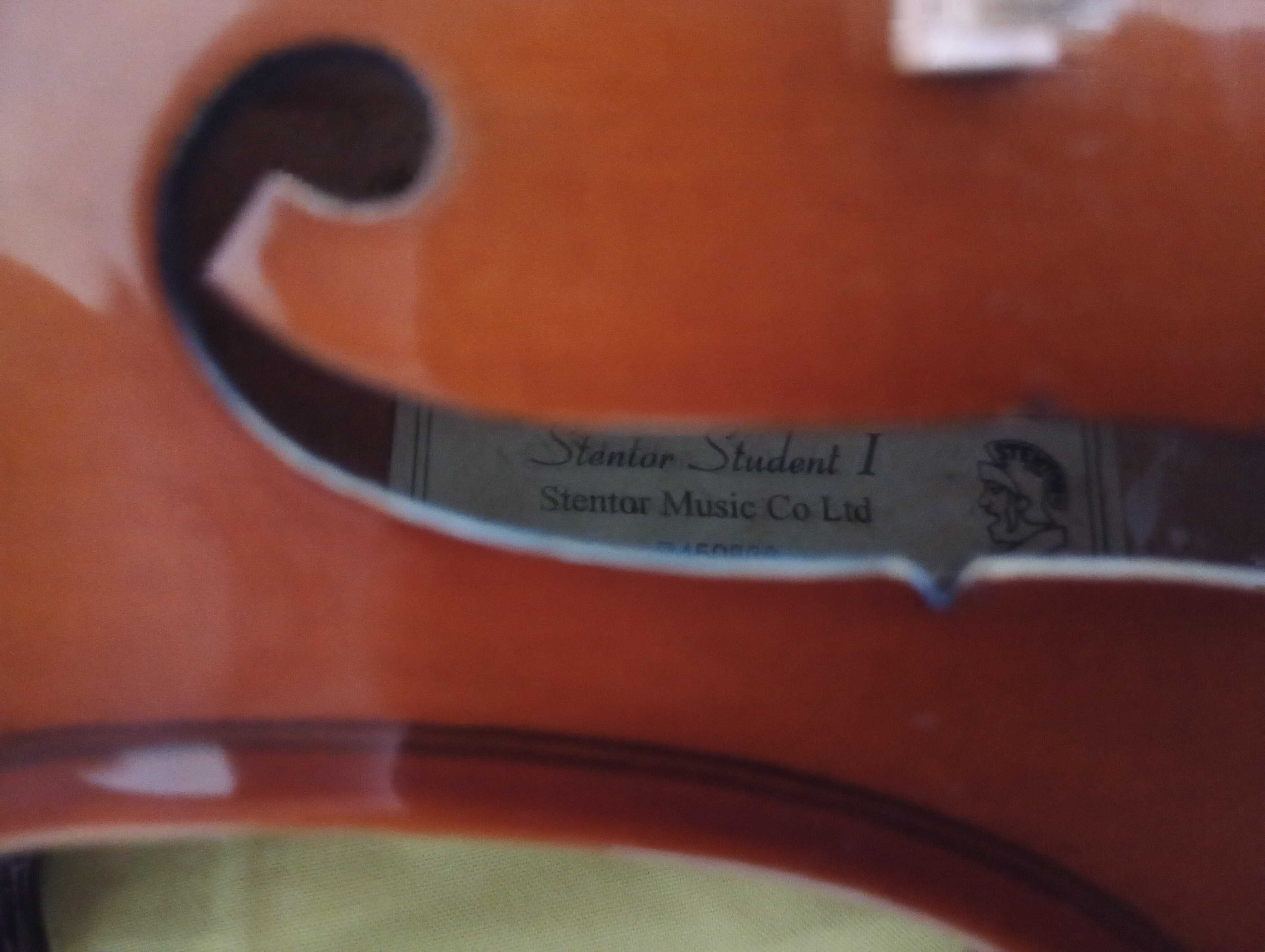 Viola de Arco Stentor Student 13" com Arco, Estojo e Almofada
