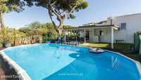 Moradia V2 com piscina, para venda em Vilamoura, Algarve