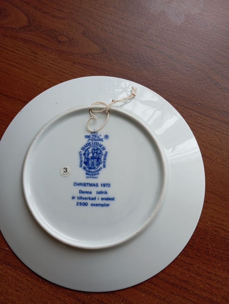 Talerze z porcelany  ścienne