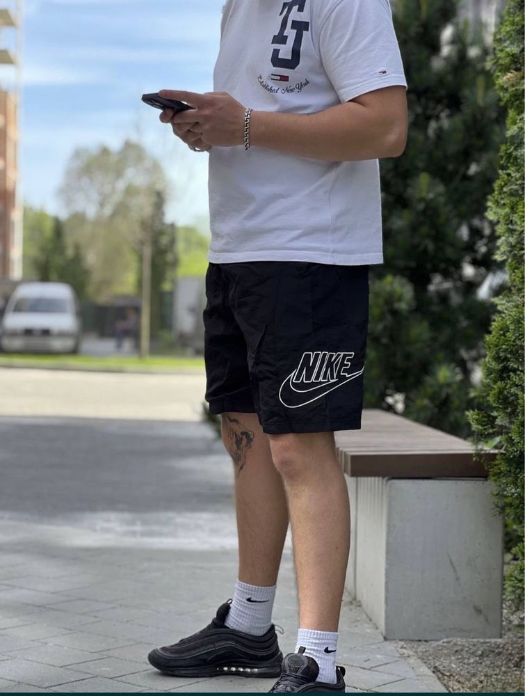 Нейлонові шорти Nike/спортивні шорти найк нейлонові