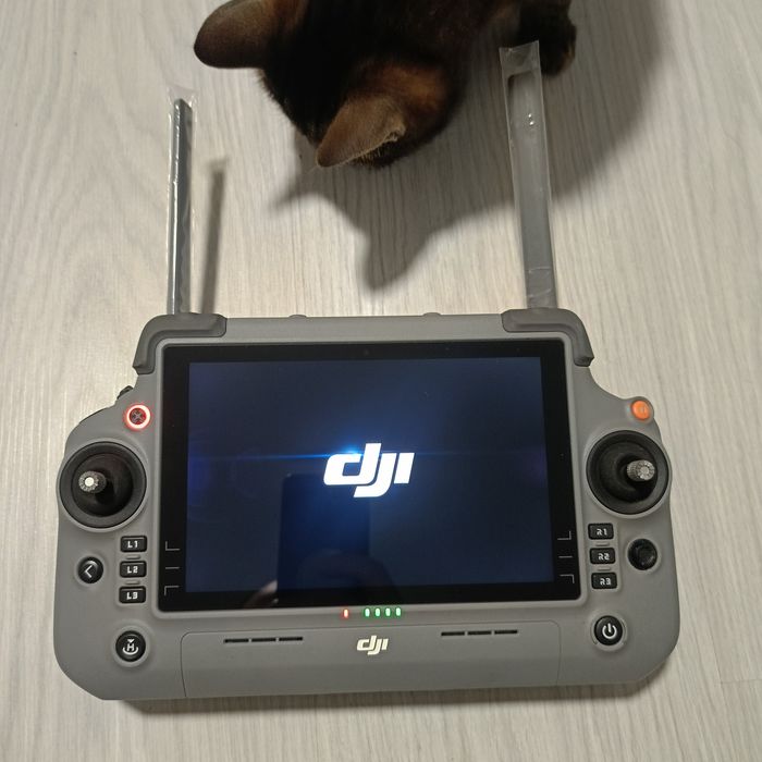 DJI RC plus 2 б/в