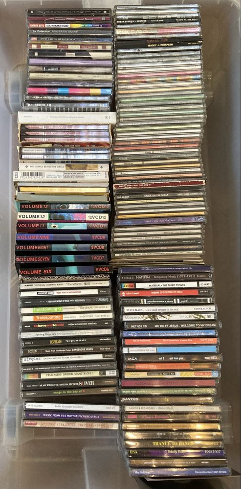 Cds vários em otimo estado