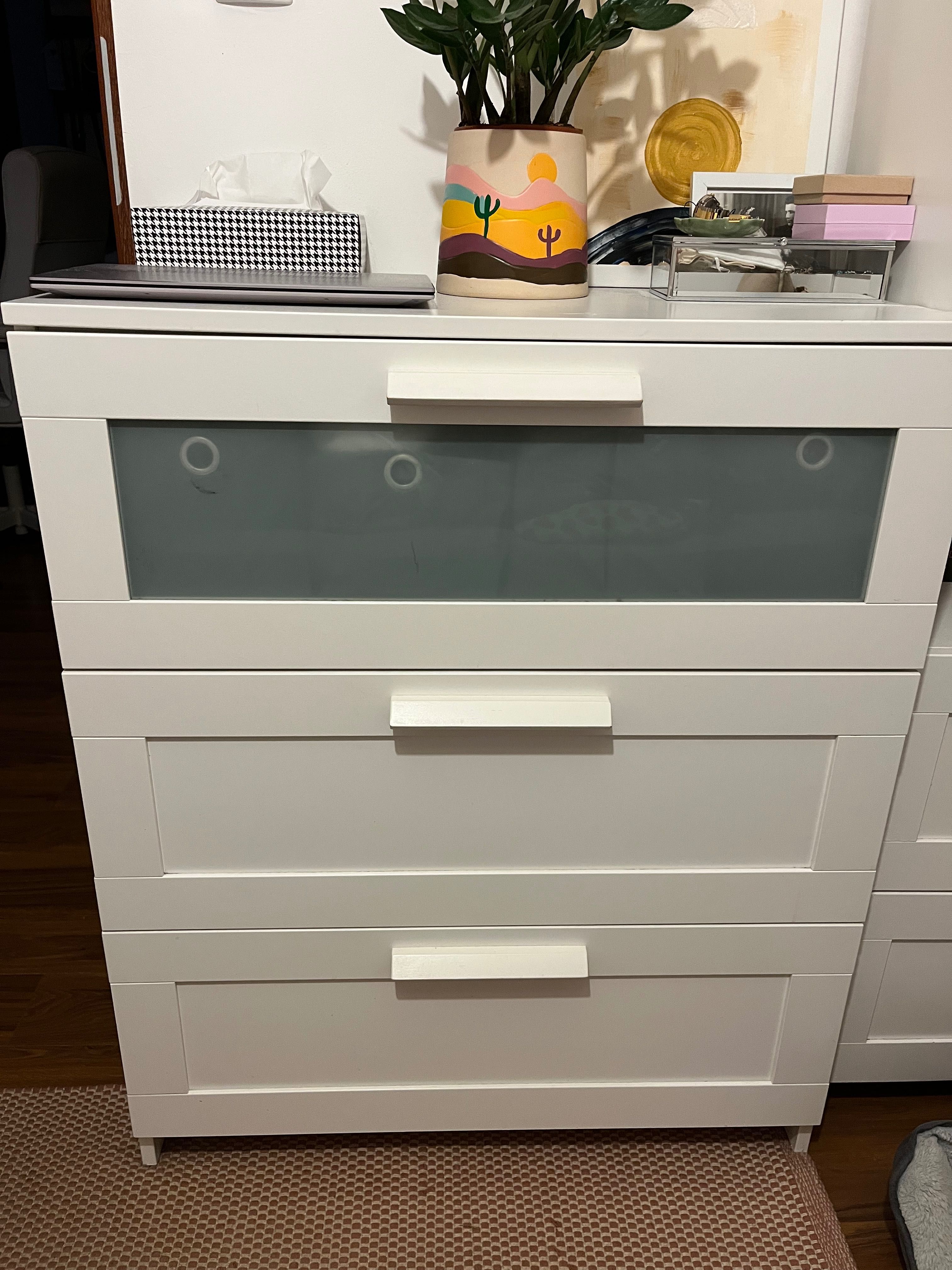 Łóżko, komoda, regał BRIMNES IKEA
