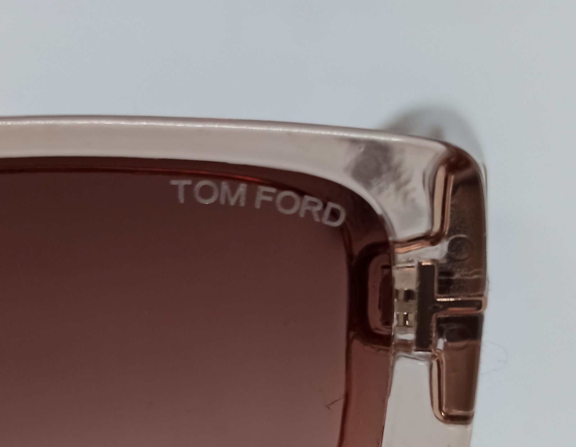 Tom Ford очки женские бежево коричневый градиент в прозрачной оправе
