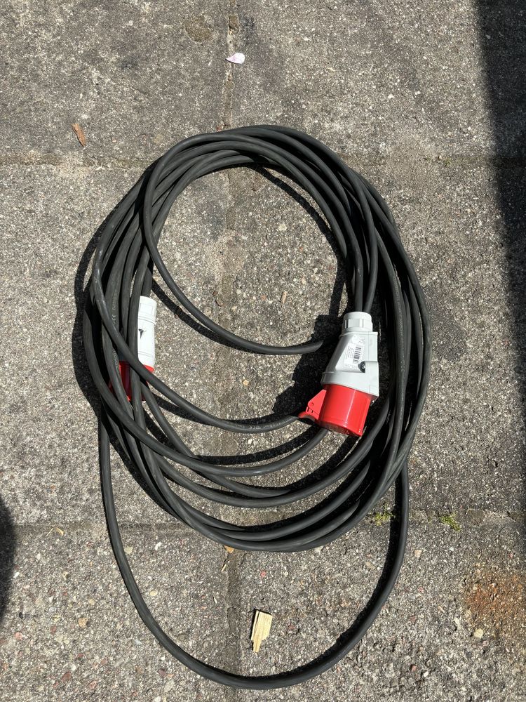 Kabel siłowy 12metrów 4G 2.5  300/500v